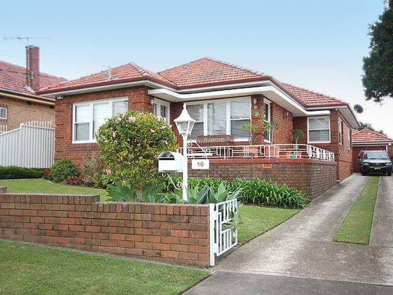 16 Churchill Street, Bardwell Park NSW 2207