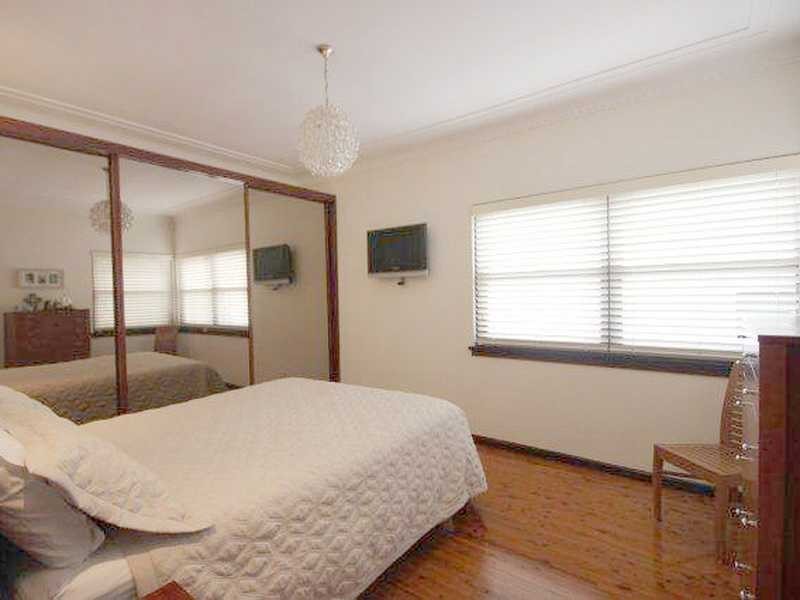 16 Churchill Street, Bardwell Park NSW 2207