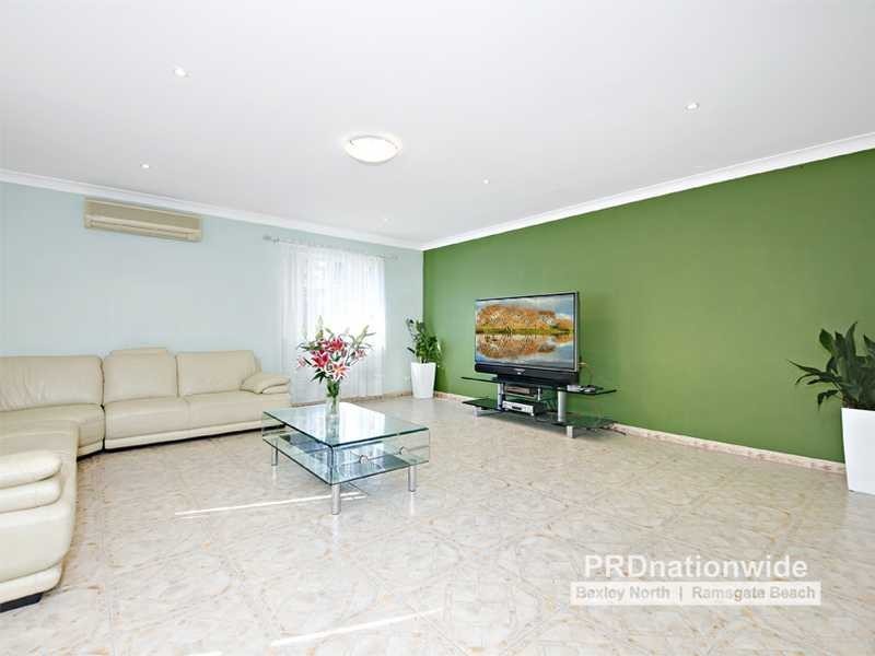 25 Carrrisbrook  Avenue, Bexley North NSW 2207