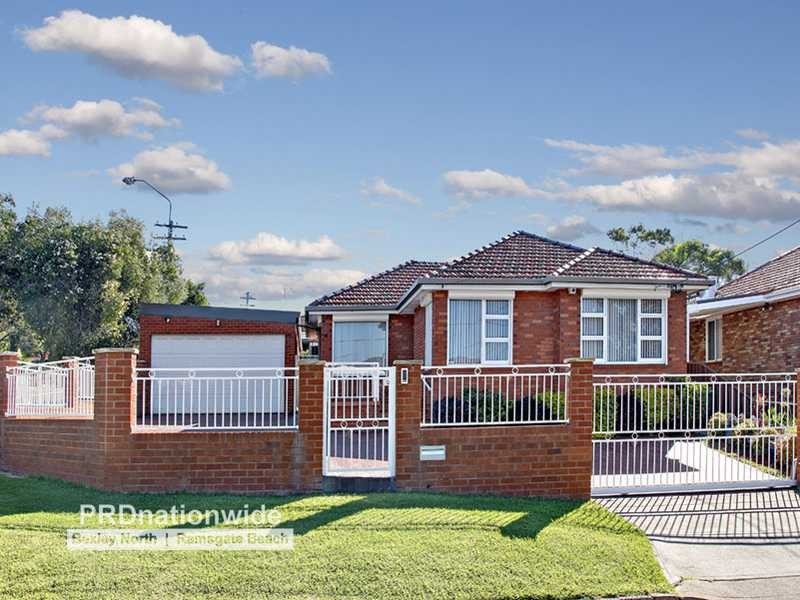 2 Cripps Avenue, Kingsgrove NSW 2208