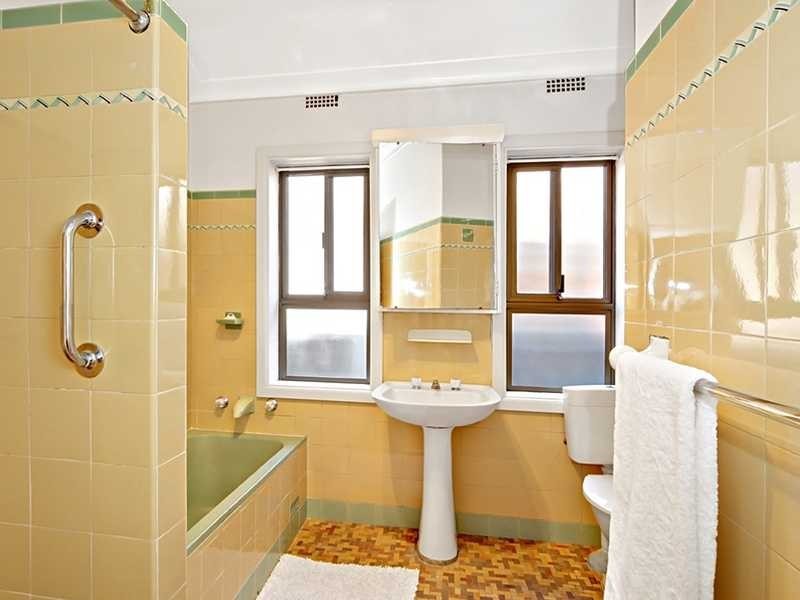 55 St Elmo Parade, Kingsgrove NSW 2208