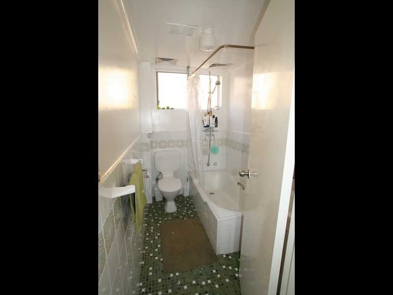 12/11 St Albans Road, Kingsgrove NSW 2208