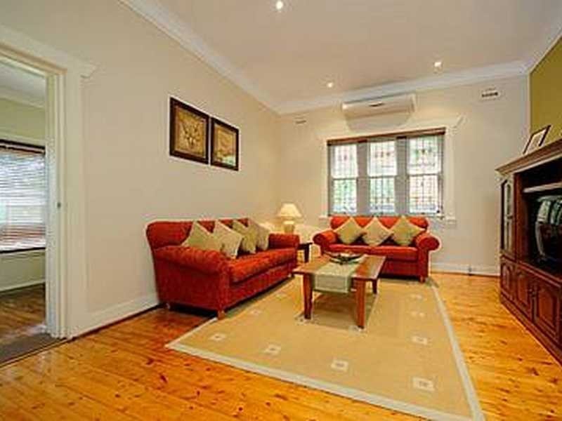 18 Cronulla Street, Carlton NSW 2218