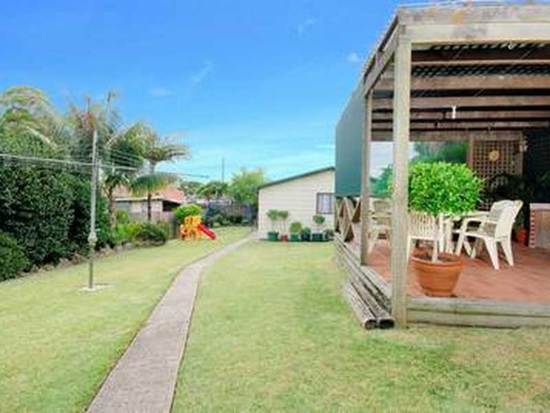 18 Cronulla Street, Carlton NSW 2218