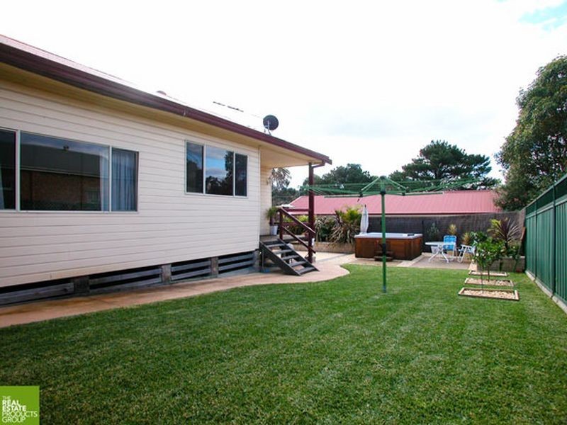 3 Robertson Street, Helensburgh NSW 2508