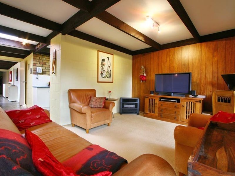 27 Annesley Avenue, Stanwell Tops NSW 2508