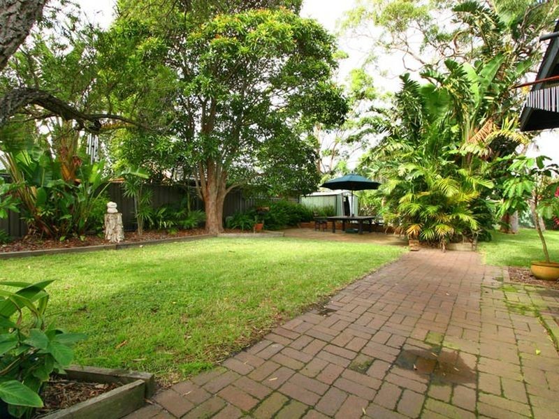 27 Annesley Avenue, Stanwell Tops NSW 2508