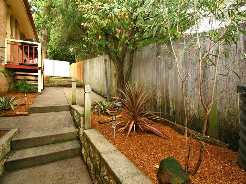 2/88 The Crescent, Helensburgh NSW 2508