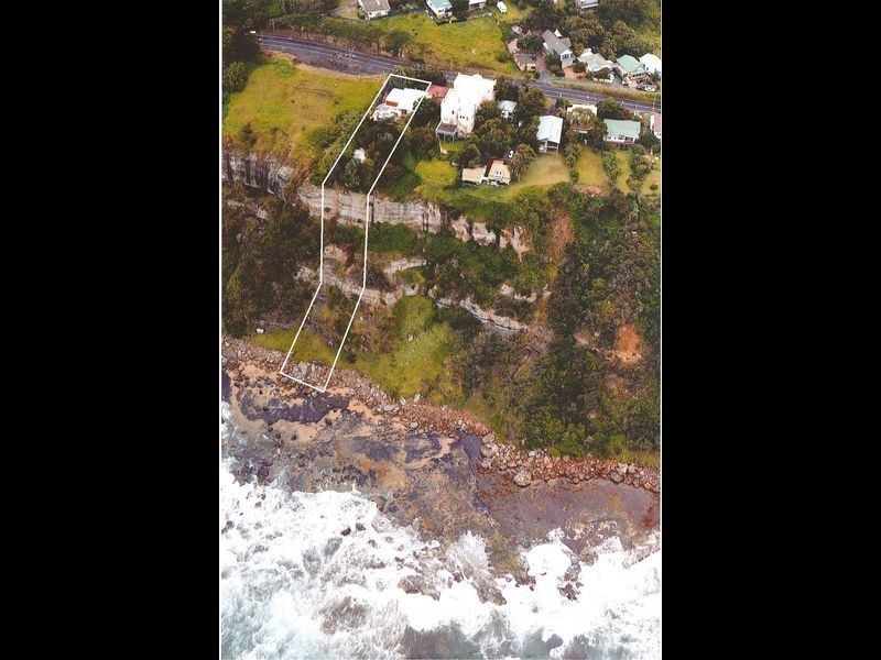 323-325 Lawrence Hargrave Drive, Clifton NSW 2515