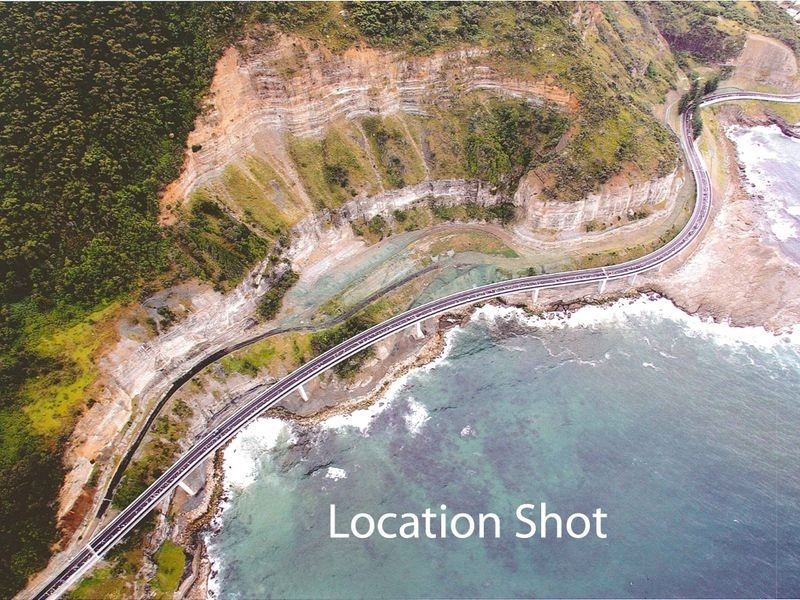 323-325 Lawrence Hargrave Drive, Clifton NSW 2515