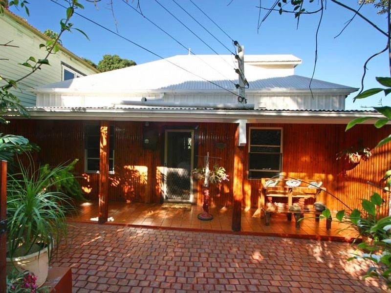 323-325 Lawrence Hargrave Drive, Clifton NSW 2515