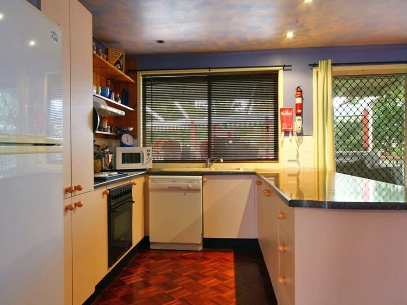 17 Chadwick Grove, Helensburgh NSW 2508