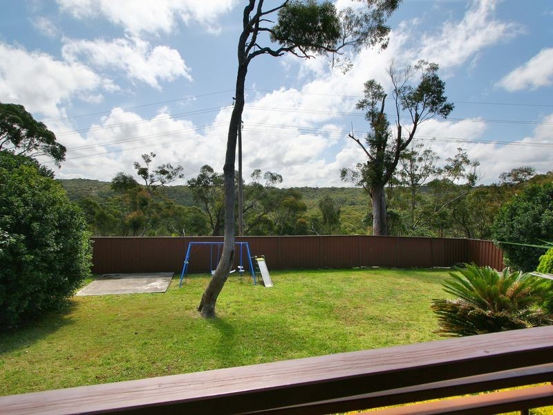 17 Gardiners Place, Helensburgh NSW 2508