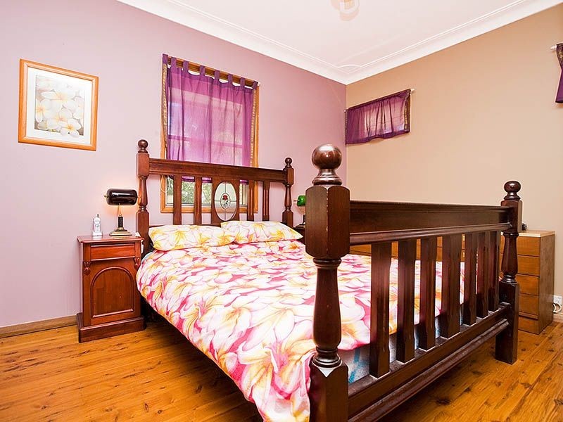120 The Crescent, Helensburgh NSW 2508