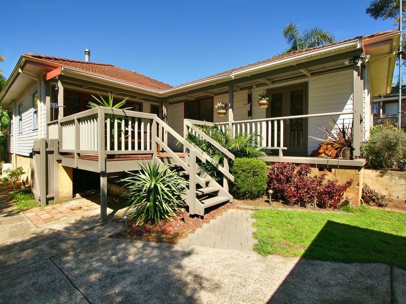 2/18a Hay Street, Helensburgh NSW 2508