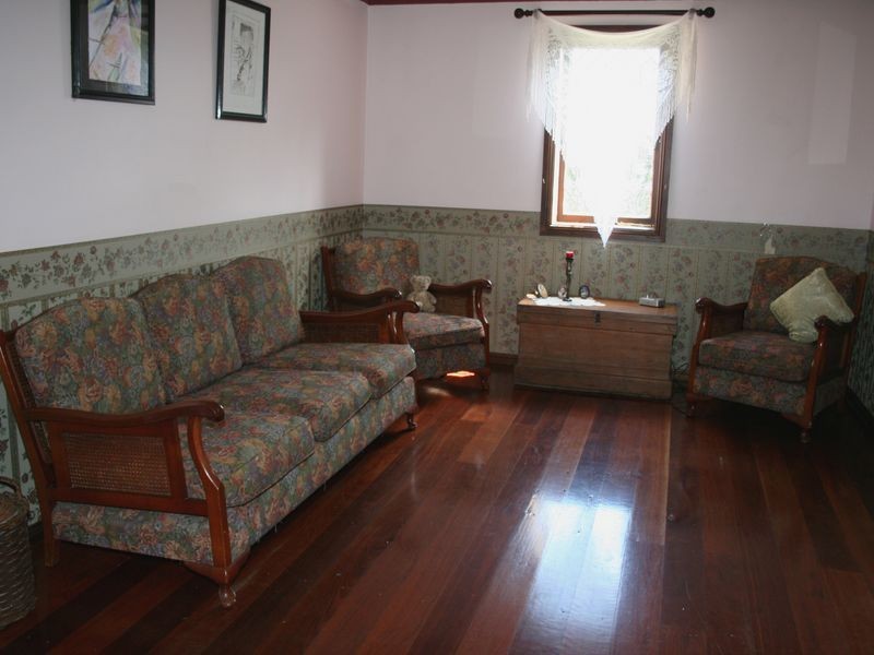 5 Hay Street, Helensburgh NSW 2508