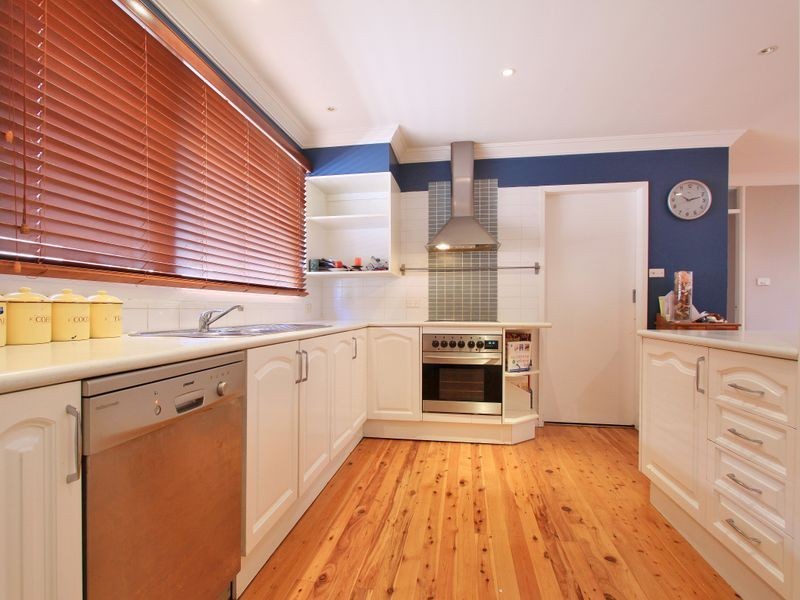 36 Annesley Avenue, Stanwell Tops NSW 2508