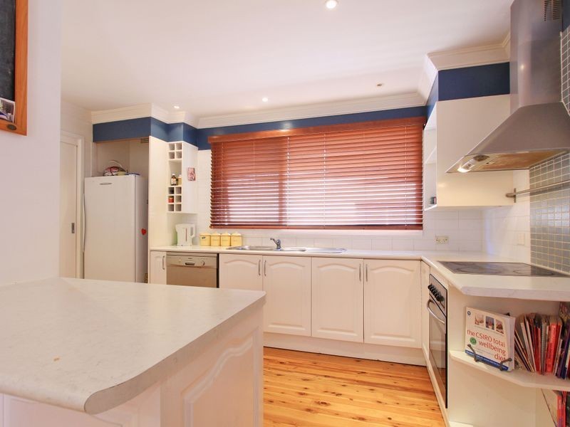 36 Annesley Avenue, Stanwell Tops NSW 2508