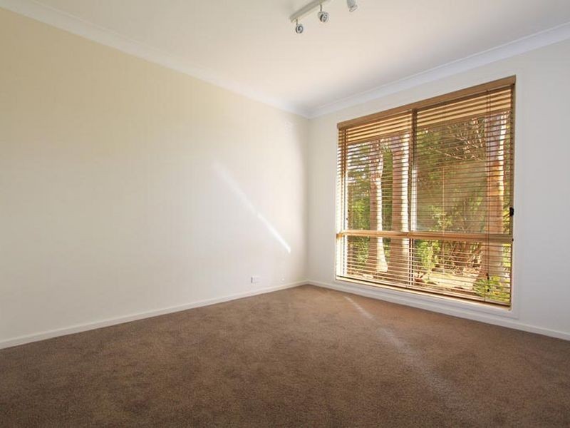 5 Rajani Road, Helensburgh NSW 2508