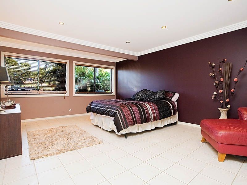 225 Parraweena Road, Miranda NSW 2228