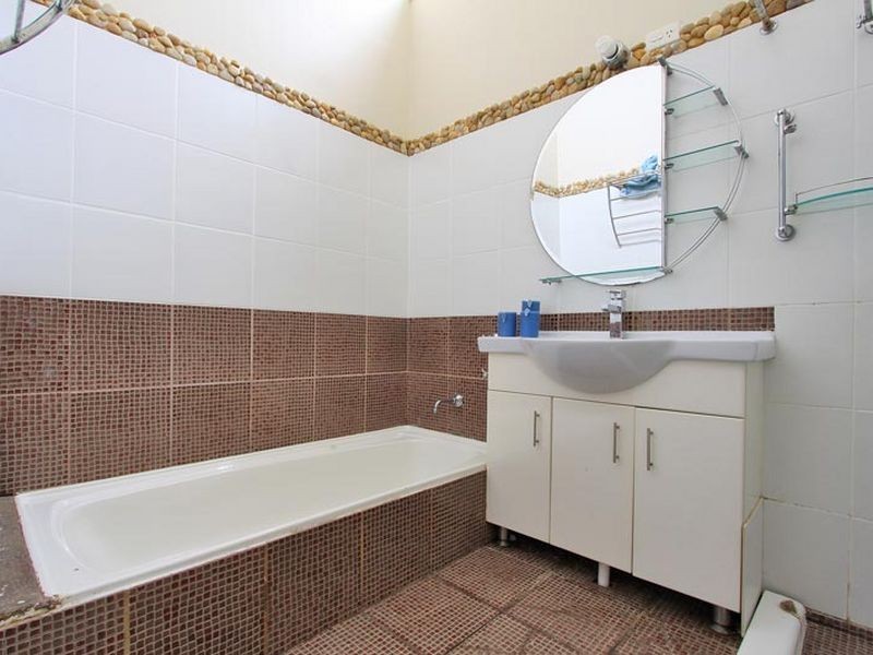 2 Olga Street, Helensburgh NSW 2508