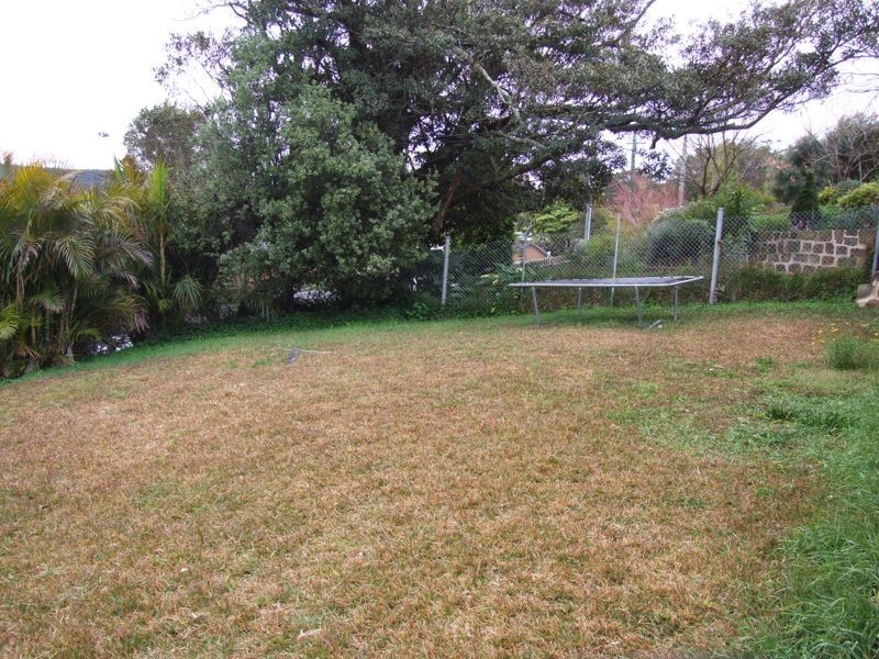 3 Halls Road, Helensburgh NSW 2508