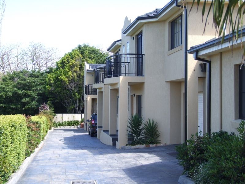 3/8 Short Street, Helensburgh NSW 2508