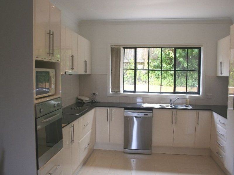 3/8 Short Street, Helensburgh NSW 2508