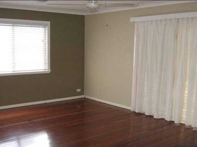 42 Marland Street, Kenmore QLD 4069