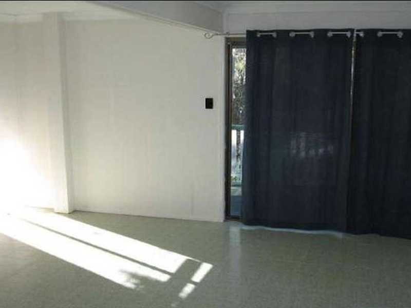 42 Marland Street, Kenmore QLD 4069