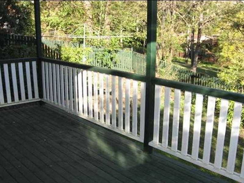 42 Marland Street, Kenmore QLD 4069