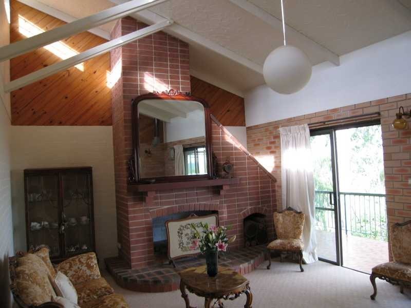 1187 Mt Crosby Road, Karana Downs QLD 4306