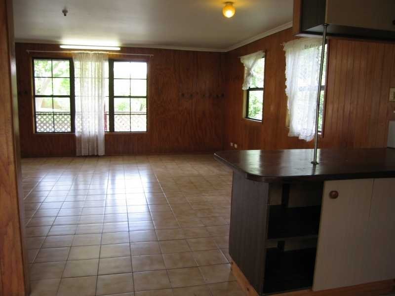 37 Moordale Street, Chapel Hill QLD 4069