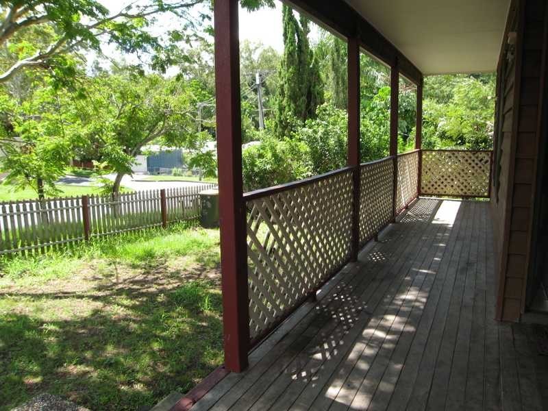 37 Moordale Street, Chapel Hill QLD 4069