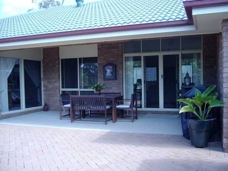209 Gibson Crescent, Bellbowrie QLD 4070