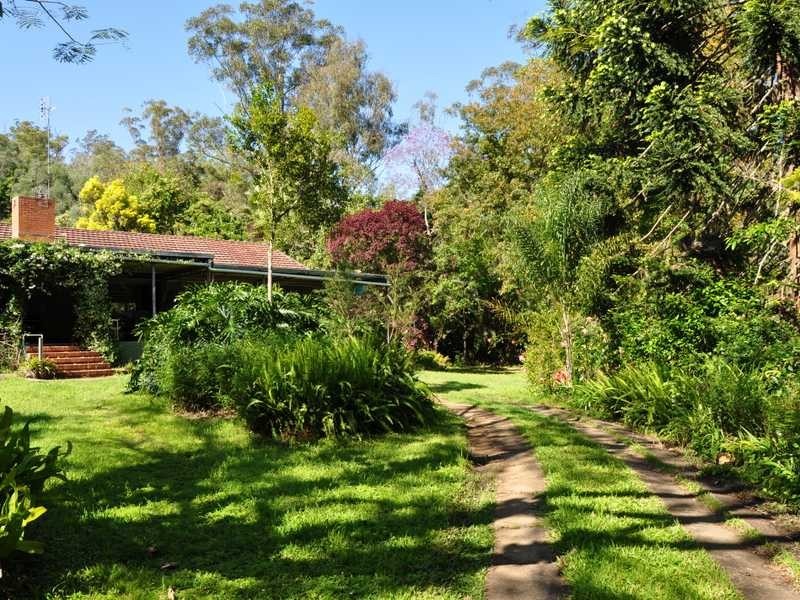 804 Upper Brookfield Road, Upper Brookfield QLD 4069