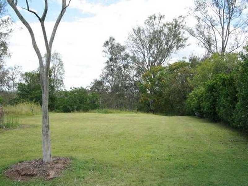 Barellan Point QLD 4306