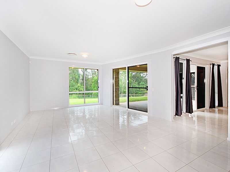 161 Beaufort Crescent, Moggill QLD 4070