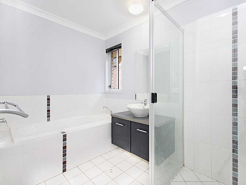 161 Beaufort Crescent, Moggill QLD 4070