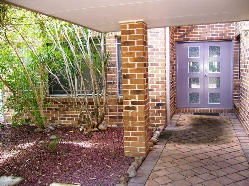 31 Church Road, Bellbowrie QLD 4070