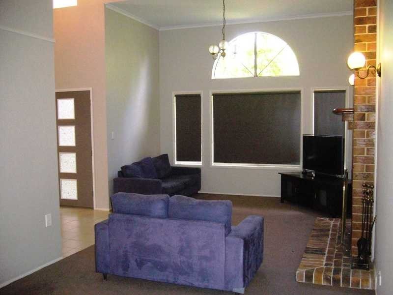 31 Church Road, Bellbowrie QLD 4070