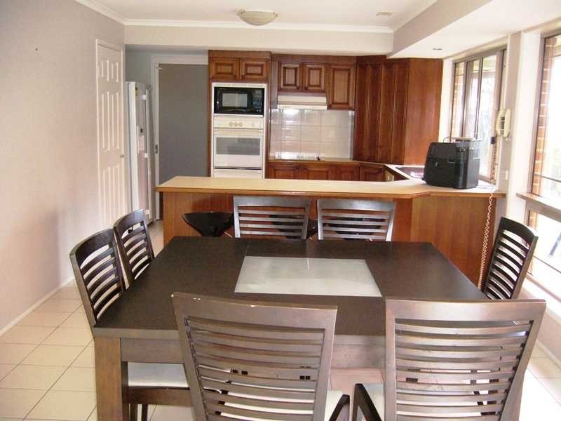 31 Church Road, Bellbowrie QLD 4070