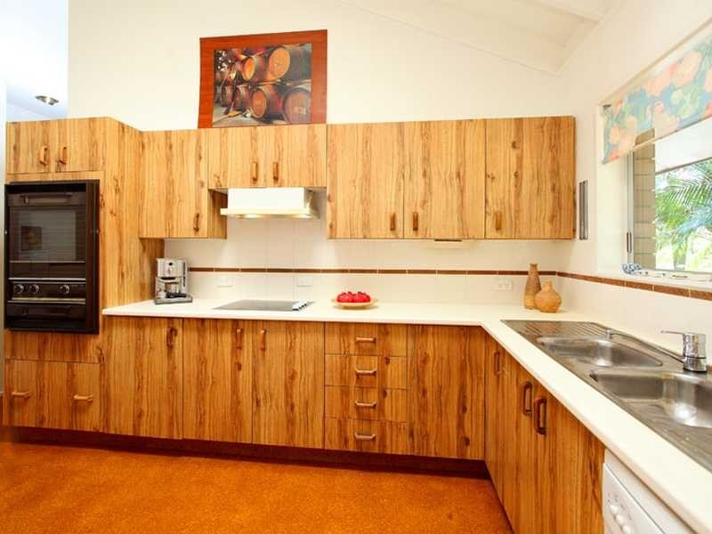 90 Essendon Road, Anstead QLD 4070