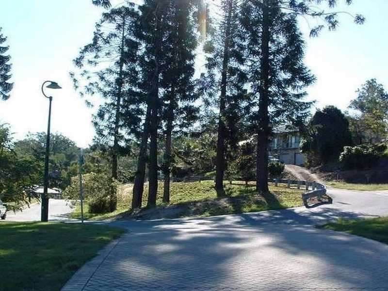 56 Robertson Place, Fig Tree Pocket QLD 4069