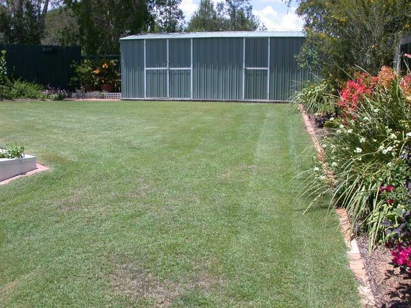 11 Preston Place, Brookfield QLD 4069