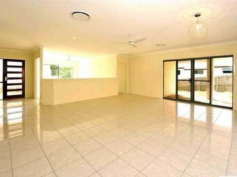 68 Joseph Ave, Moggill QLD 4070