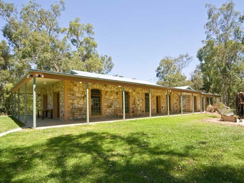 Upper Brookfield QLD 4069