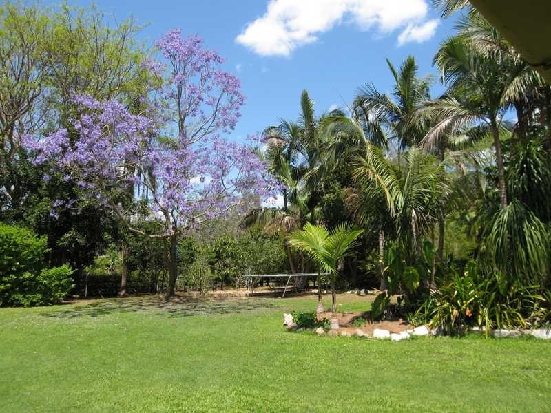 Brookfield QLD 4069