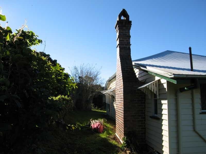 Brookfield QLD 4069