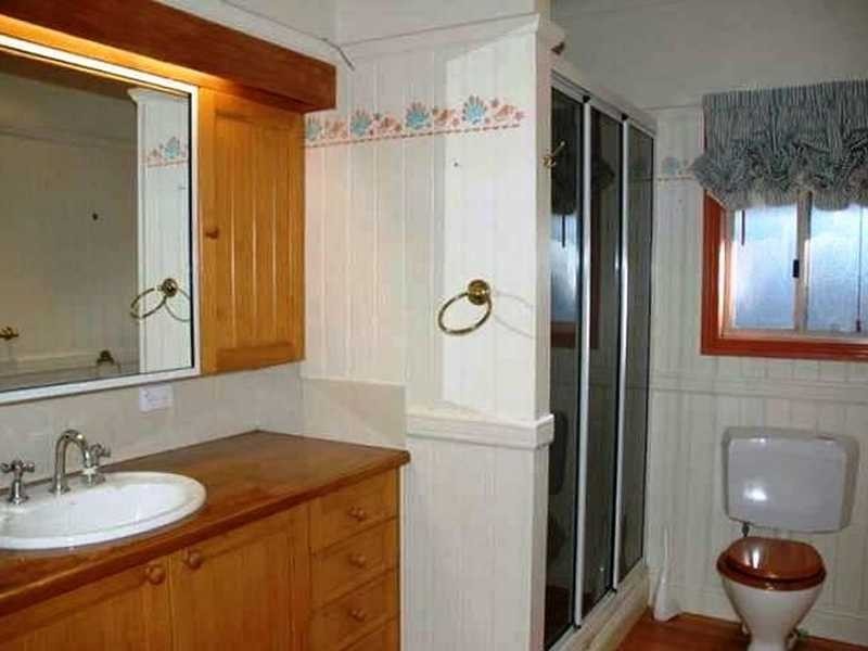 82 Church Road, Bellbowrie QLD 4070